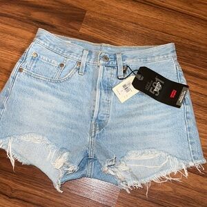 LEVI’S 501 Original Cutoff Denim Short